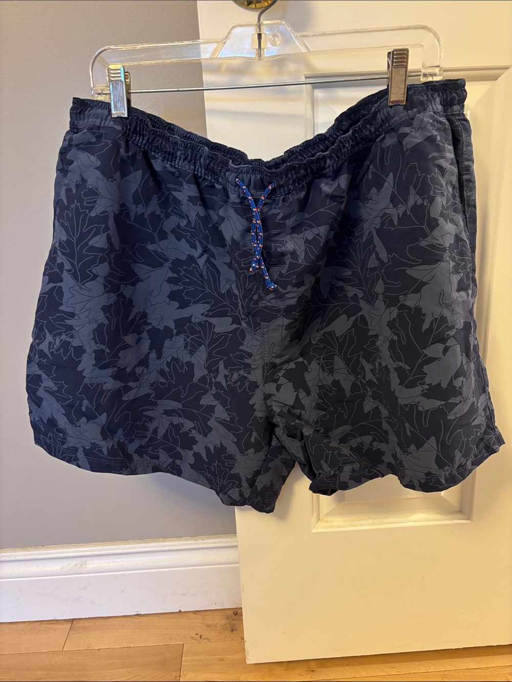 Marmot Navy Blue Leaf-Print Elastic Waist Shorts